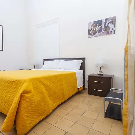 Del Massimo Bed and Breakfast 4*